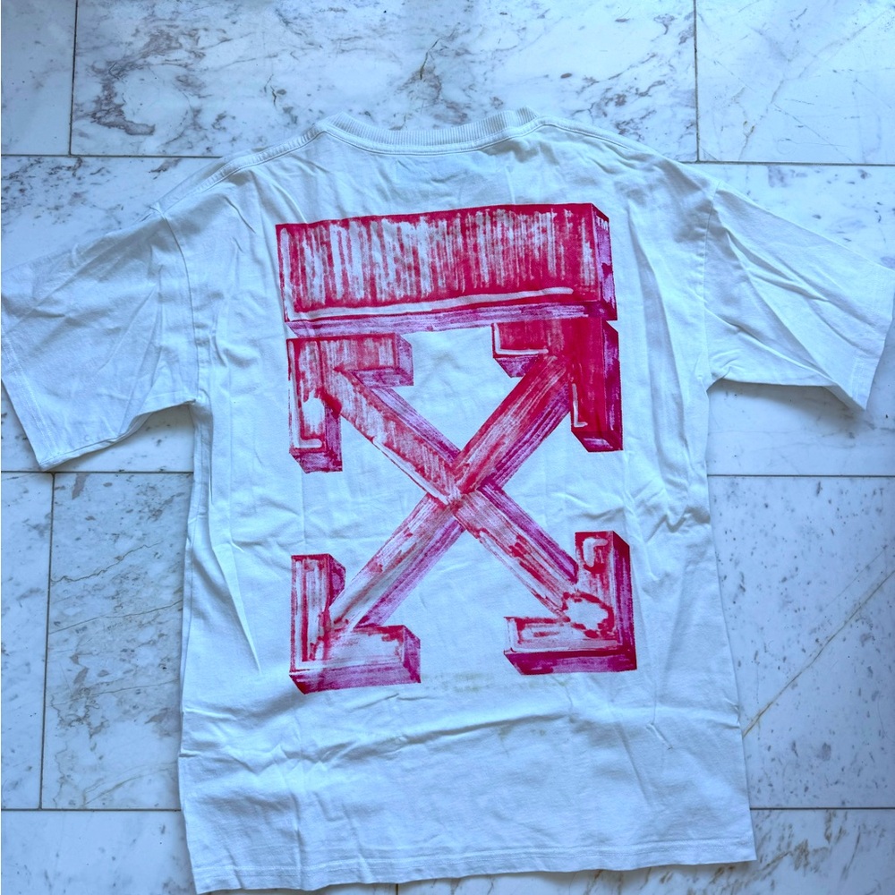 Off-White tshirt